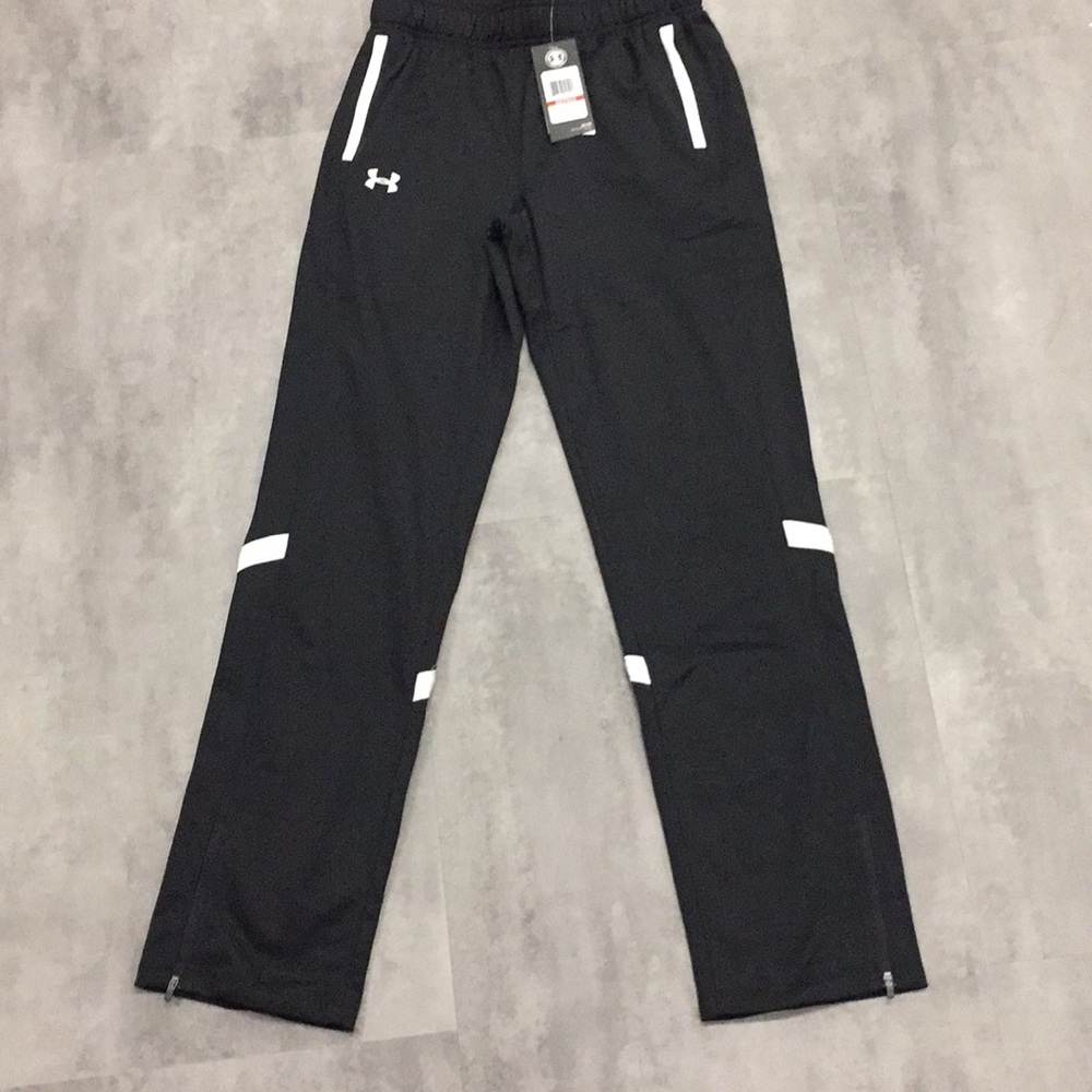 Extra small under armour track pants NWT
